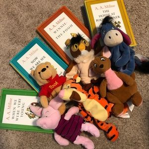 Set of Winnie the Pooh Disney characters